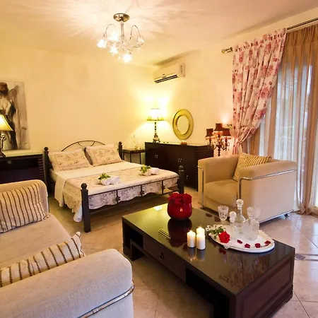 Angel - Town Willa Limenas (Thasos)