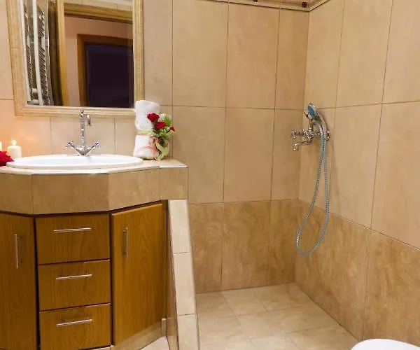 Angel - Town * Λιμένας