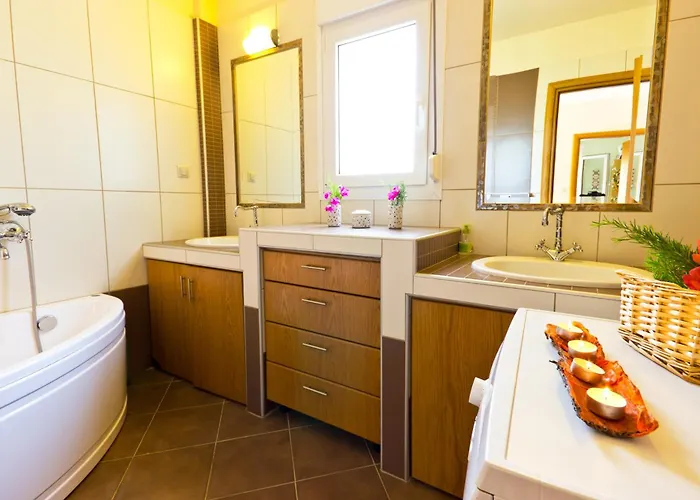 Angel - Town Βίλα